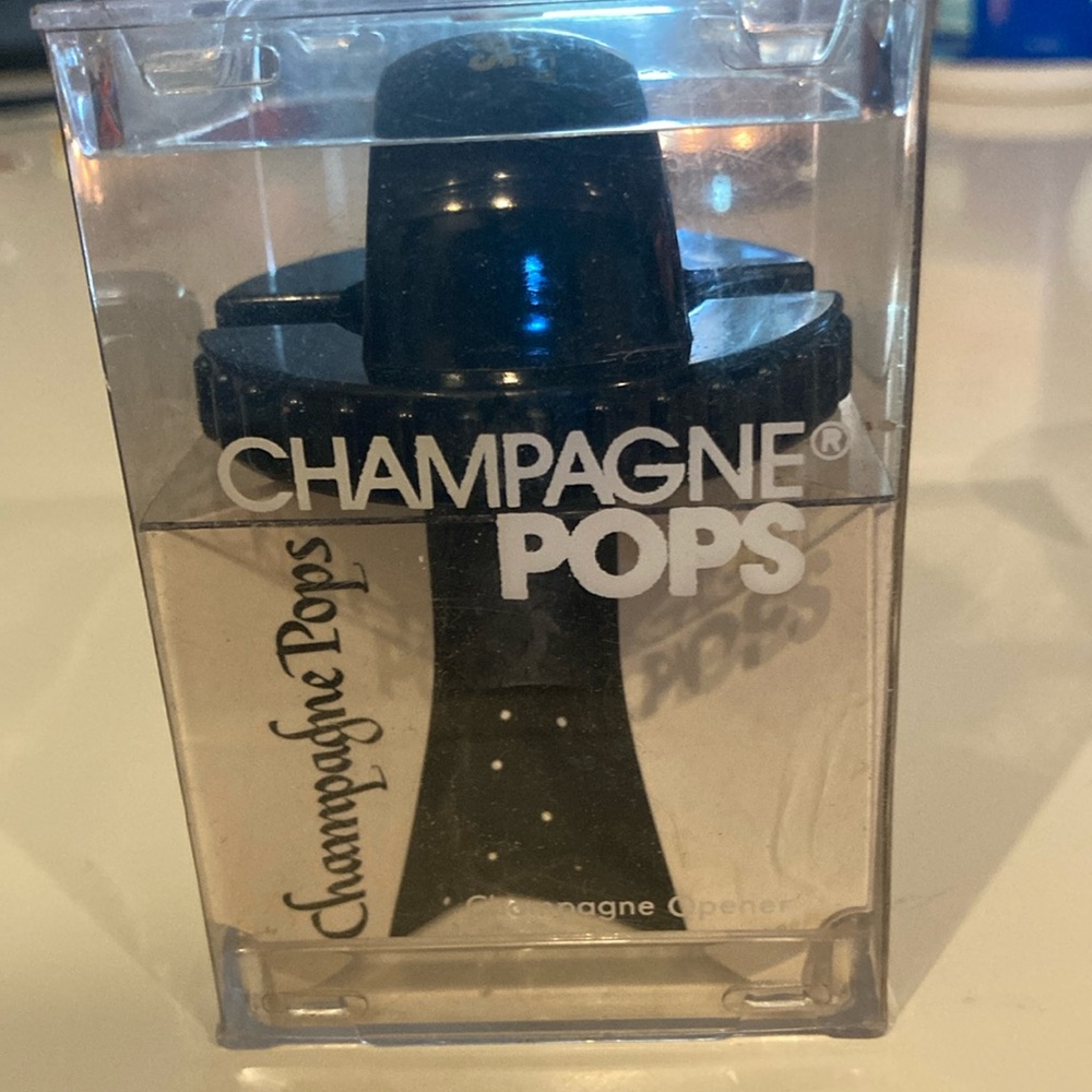 Polka dot Champagne stopper